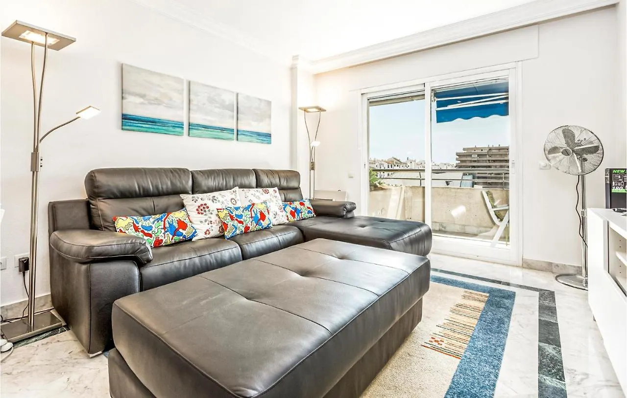 1 Bedroom Cozy Apartment In Marbella Spanien